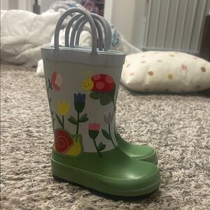 Toddler Green Rain Boots with Snail and Ladybug Design